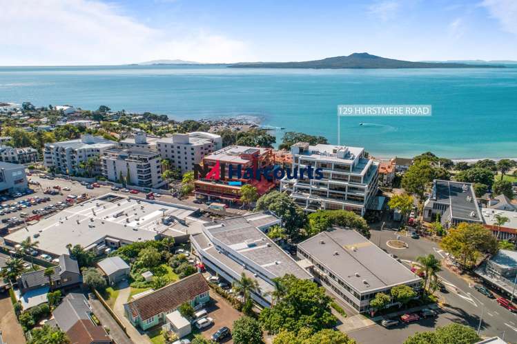 129 Hurstmere Road Takapuna_3