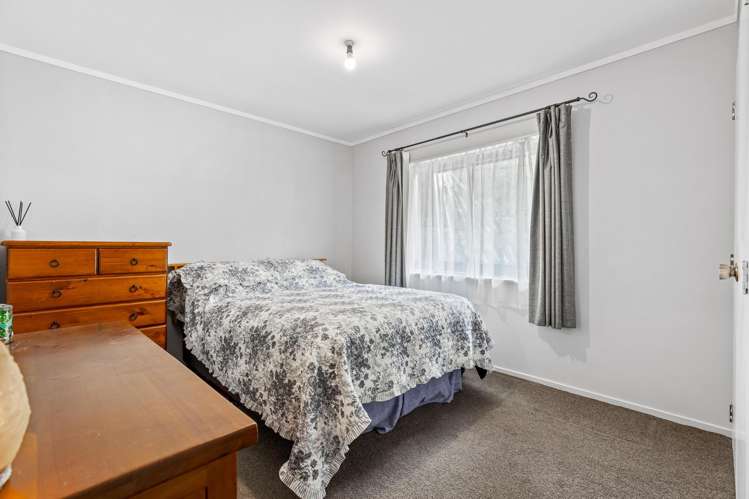 2/4 Kahikatea Place Ranui_7