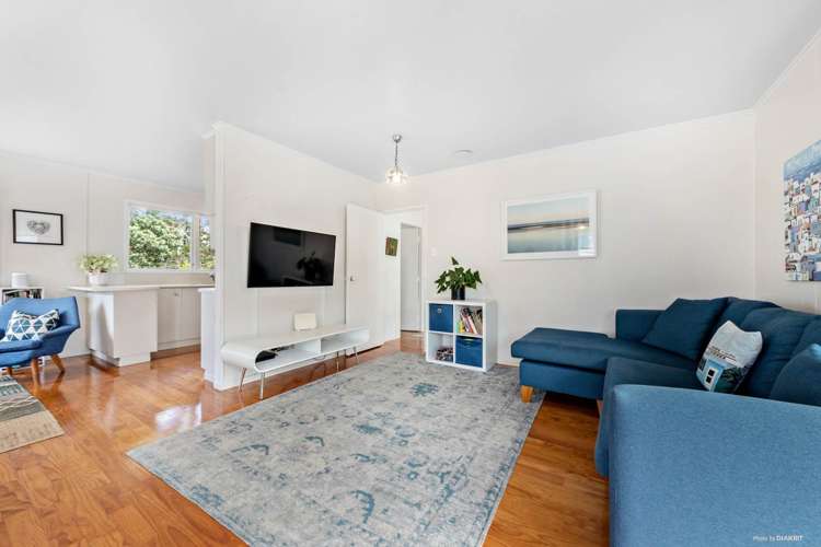 122 Tiroroa Avenue Te Atatu South_8