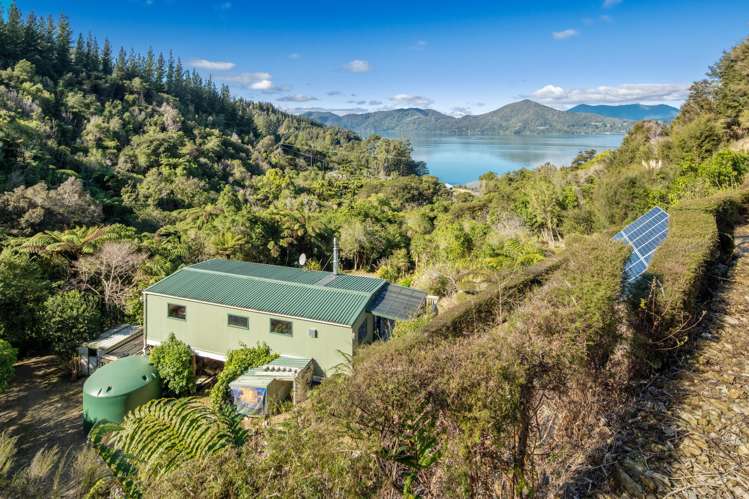 Lot 2/- Double Bay, Raetihi Kenepuru Sound_26
