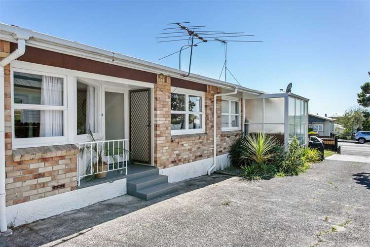 4/28 Turama Road Royal Oak_10