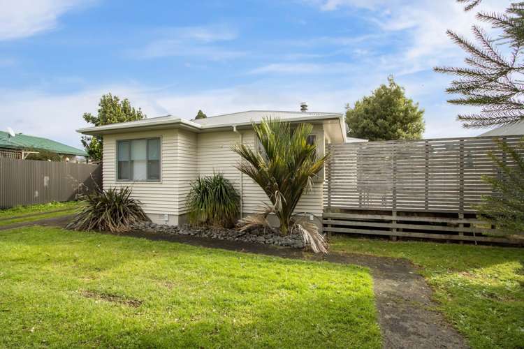 15 Clive Road Katikati_11