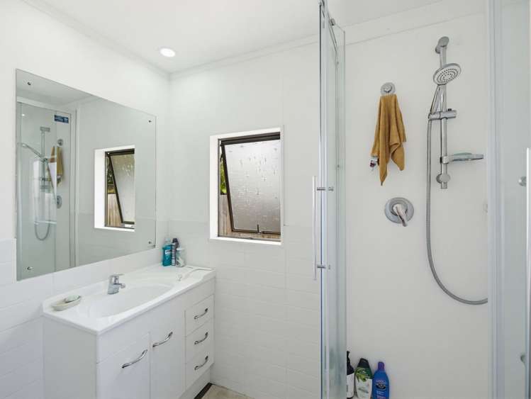 2/1 Glengarry Place Lake Taupo_16