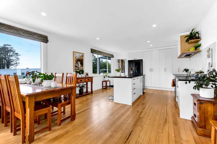 145 Johns Road Tariki_5