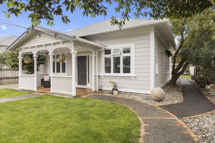 31 Bay Street Petone_18