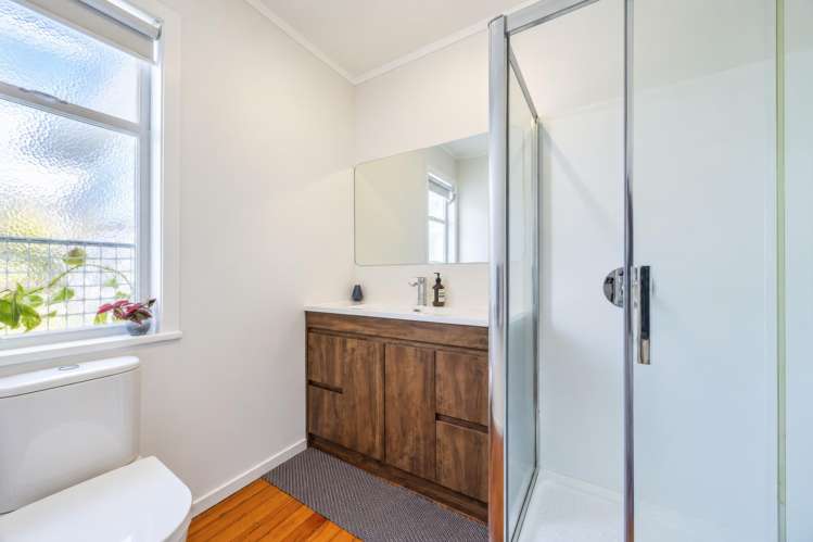 1/180 Lake Road Northcote_19