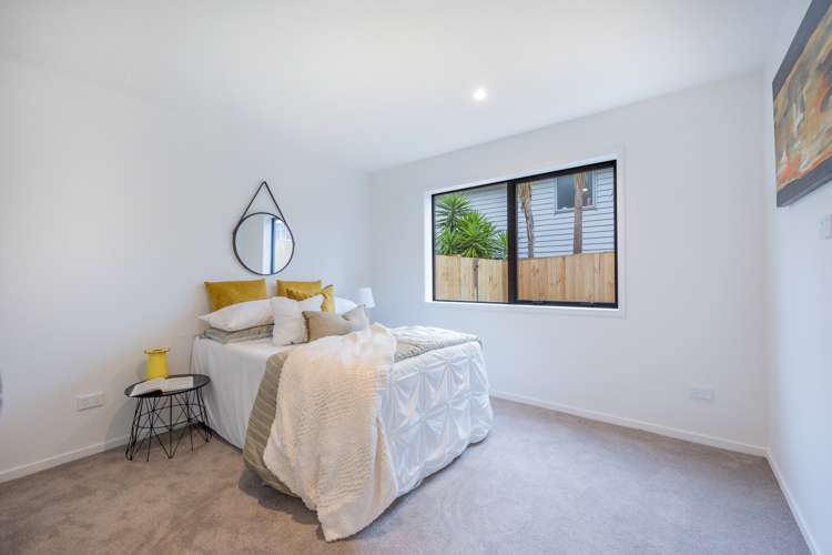 2/5 Marsh Avenue Forrest Hill_12