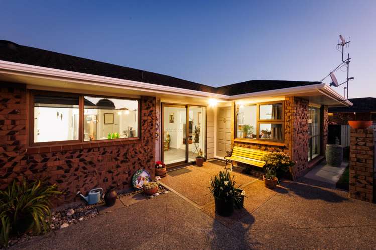 166b Fitzherbert Avenue West End_18