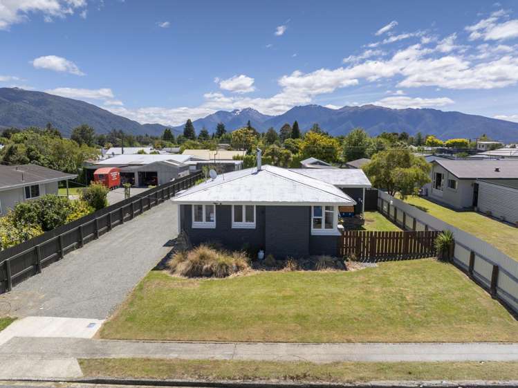 33 Moana Crescent Te Anau_17