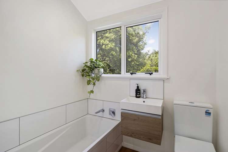 2 Walden Street Strathmore Park_9