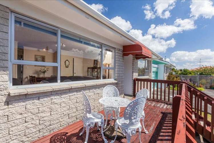1/15 Cranberry Place Bucklands Beach_9