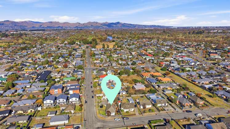 20 Robin Street Burwood_22