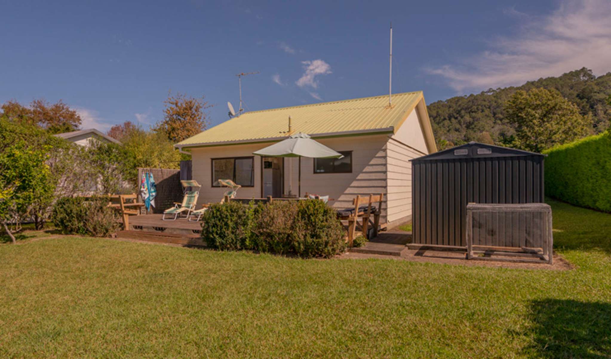 Coromandel baches attract dozens of bidders, sell for way over RV