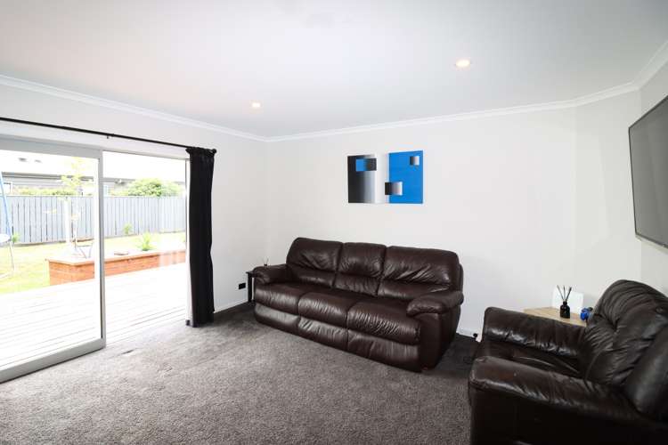 1 Routhan Way Carterton_8