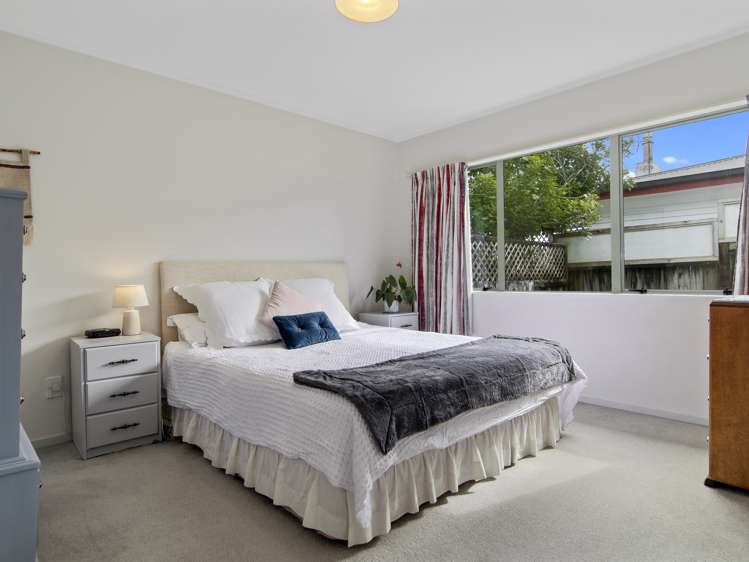 15a Sinclair Street Greerton_11