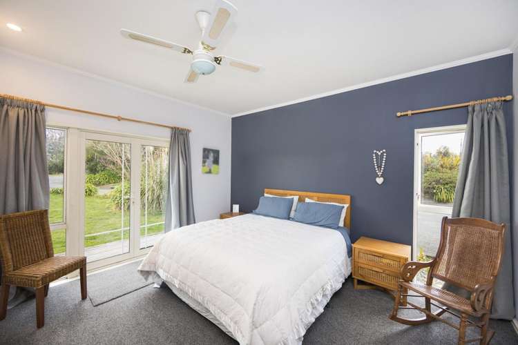 780 Halcombe Road Halcombe_25