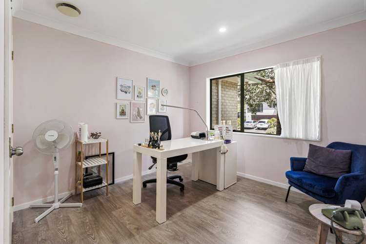 27 Hogarth Rise West Harbour_24