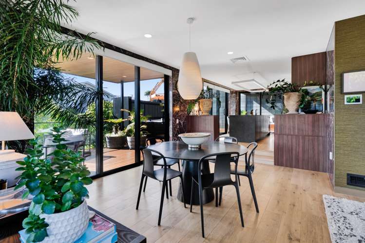 12A Baring Terrace Strandon_11