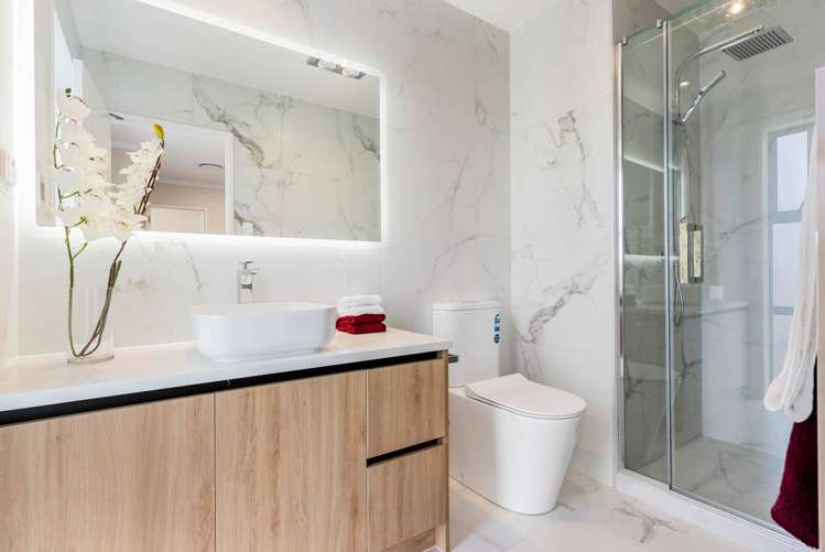 49 Koromeke Street Flat Bush_16