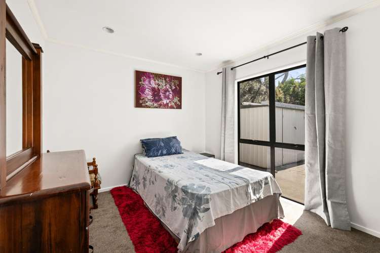 84 Churchill Drive Taradale_14
