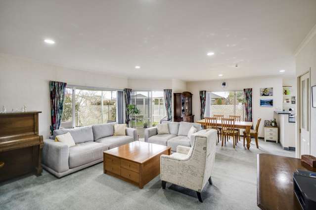 21 Alderney Way Taradale_1