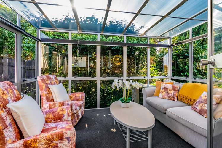 1 Cabot Place Frankleigh Park_22