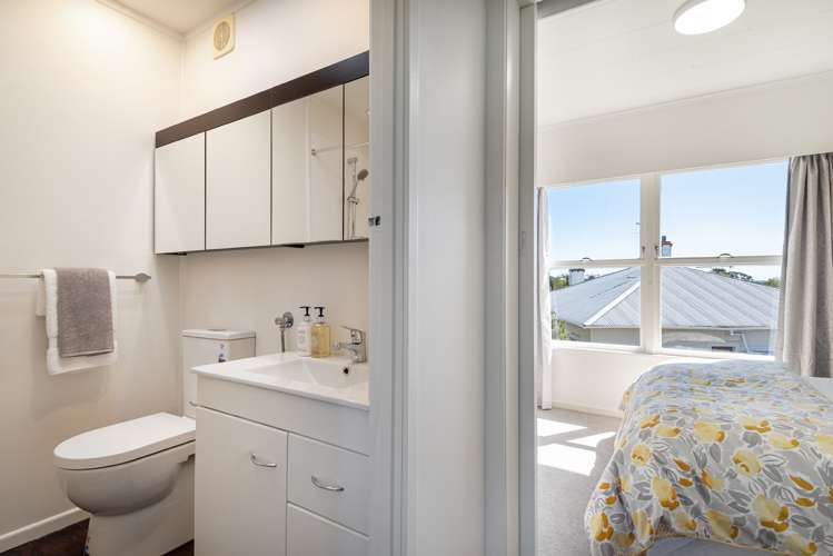 3/67 Vauxhall Road Devonport_11