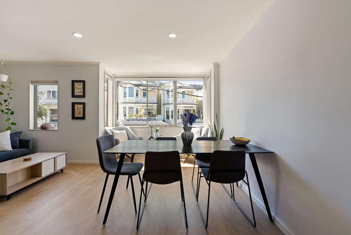 2/15 Roxburgh Street_1