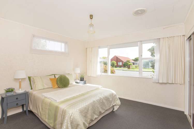 1 Queens Road Elgin_13