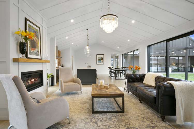 32 Alan Livingston Drive Cambridge_6