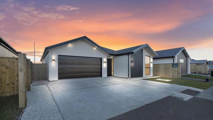 42 River Stone Drive Halswell_21