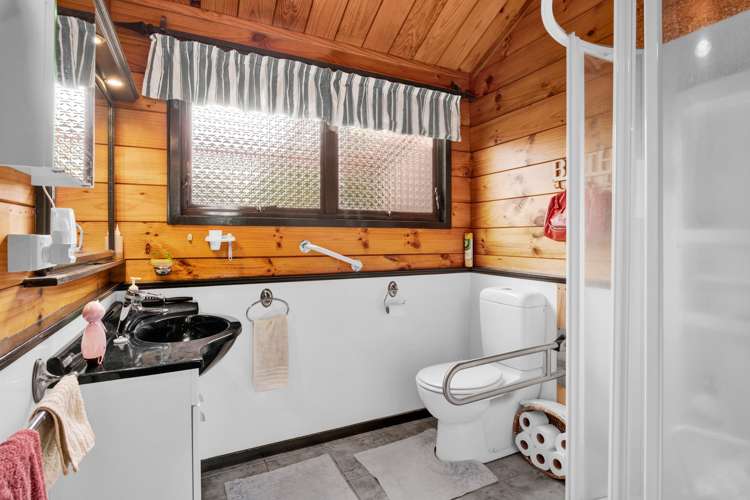 16 Heaphy Road Opunake_18