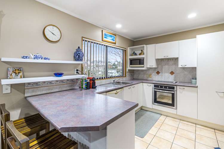 69 Milan Drive Glen Eden_8