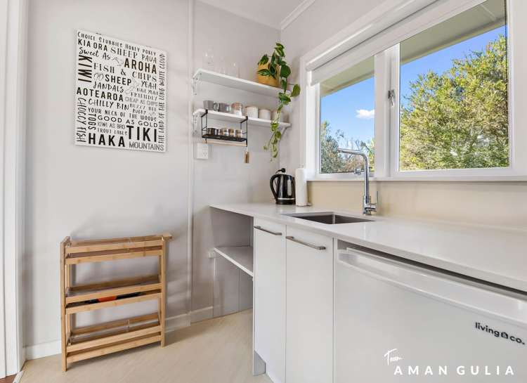 53 Glengarry Road Glen Eden_9