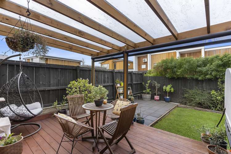 211 Jack Lachlan Drive Beachlands_15