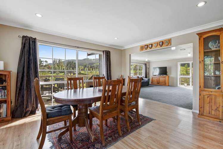 2832 Kaipara Coast Highway Glorit_6