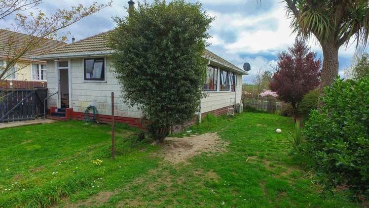 25 Old North Road Marchwiel_13