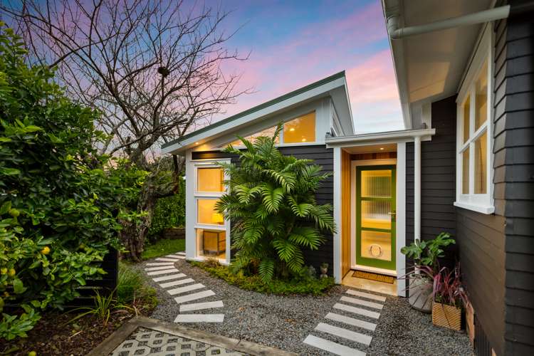 28 Graham Avenue Te Atatu Peninsula_3