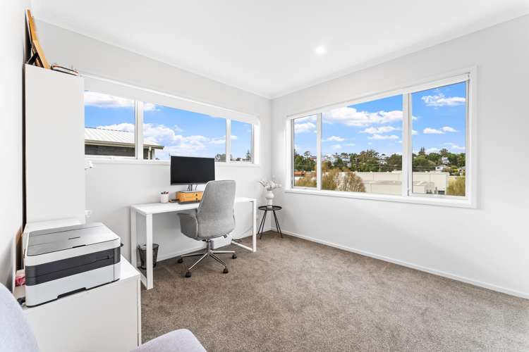 6 Taitonga Lane Stanmore Bay_16