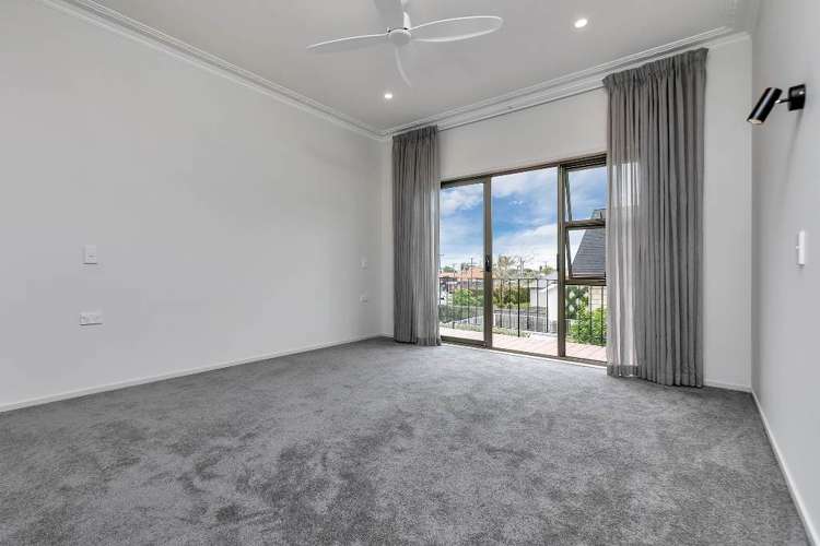 56 Long Drive Saint Heliers_11