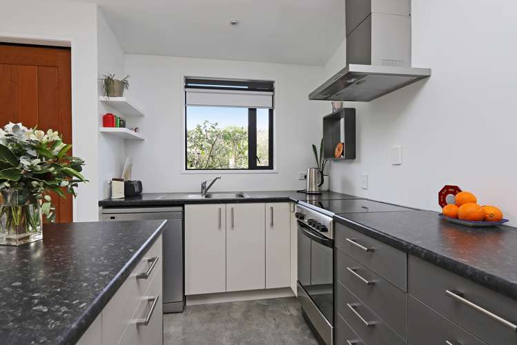 2 Toop Street Havelock North_6