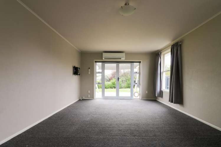 8 Clifton Street Bulls_5