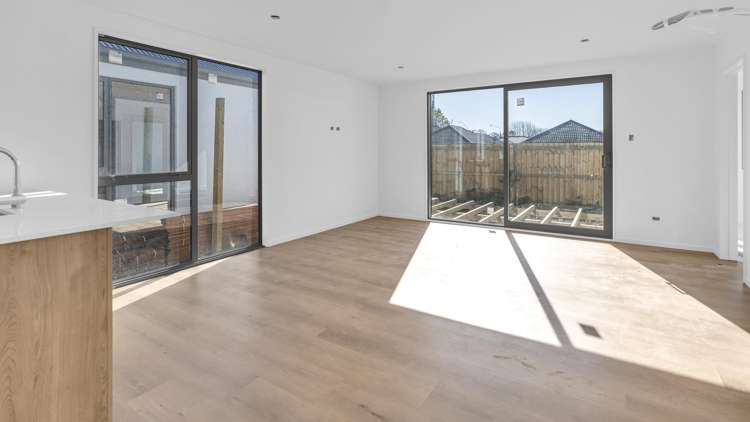 1-4/206 Racecourse Road_4