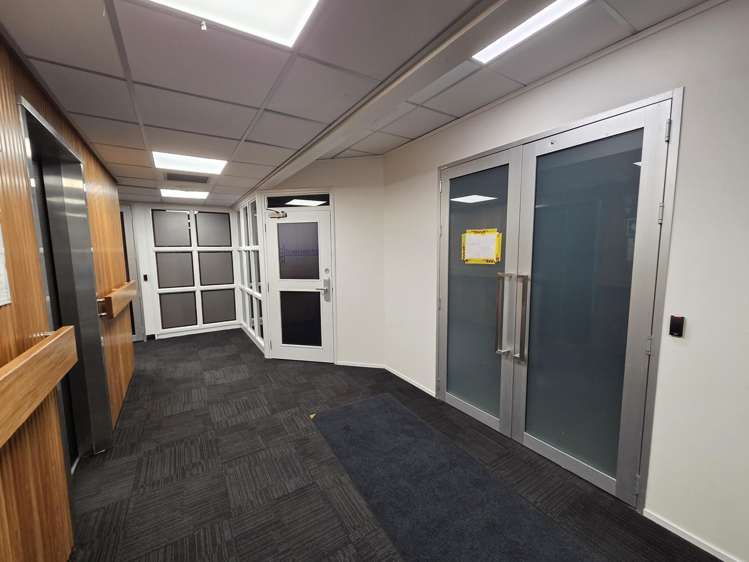 1/29 Waterloo Road Lower Hutt Central_3