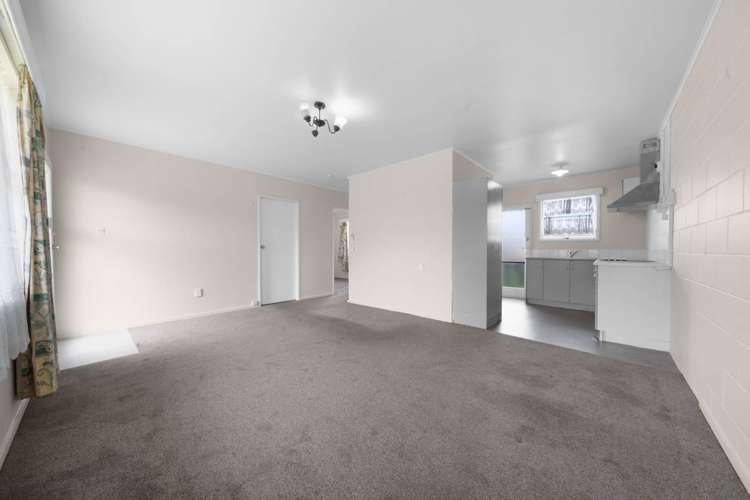 2/80 Portage Road Papatoetoe_4