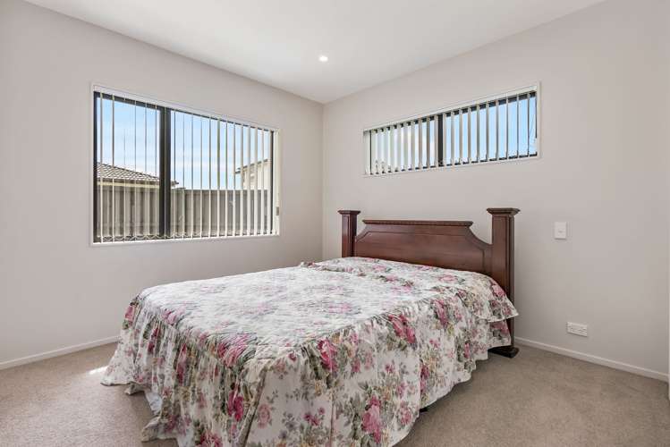 43 Andalusian Way Karaka_17