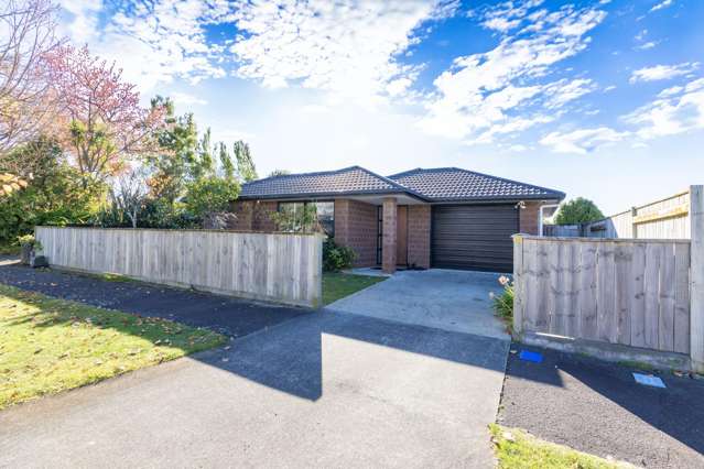 Peaceful, modern & effortlessly easy living
