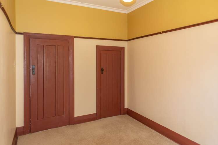 32 Garfield Avenue Roslyn_10