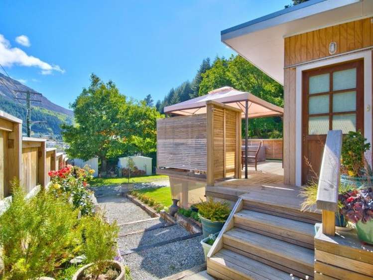 121 Hallenstein Street Queenstown_9