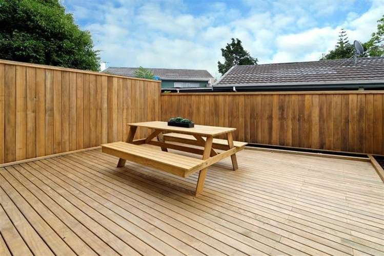 2/36 Copley Street New Lynn_0